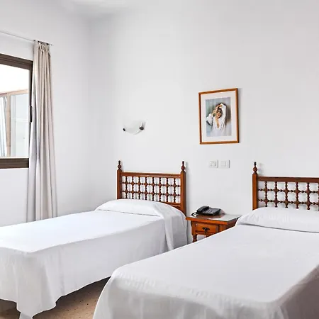 فالنسيا فندق