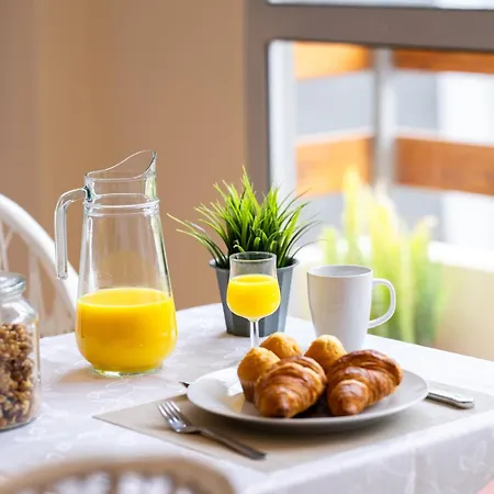 Valencia 2* Las Palmas de Gran Canaria